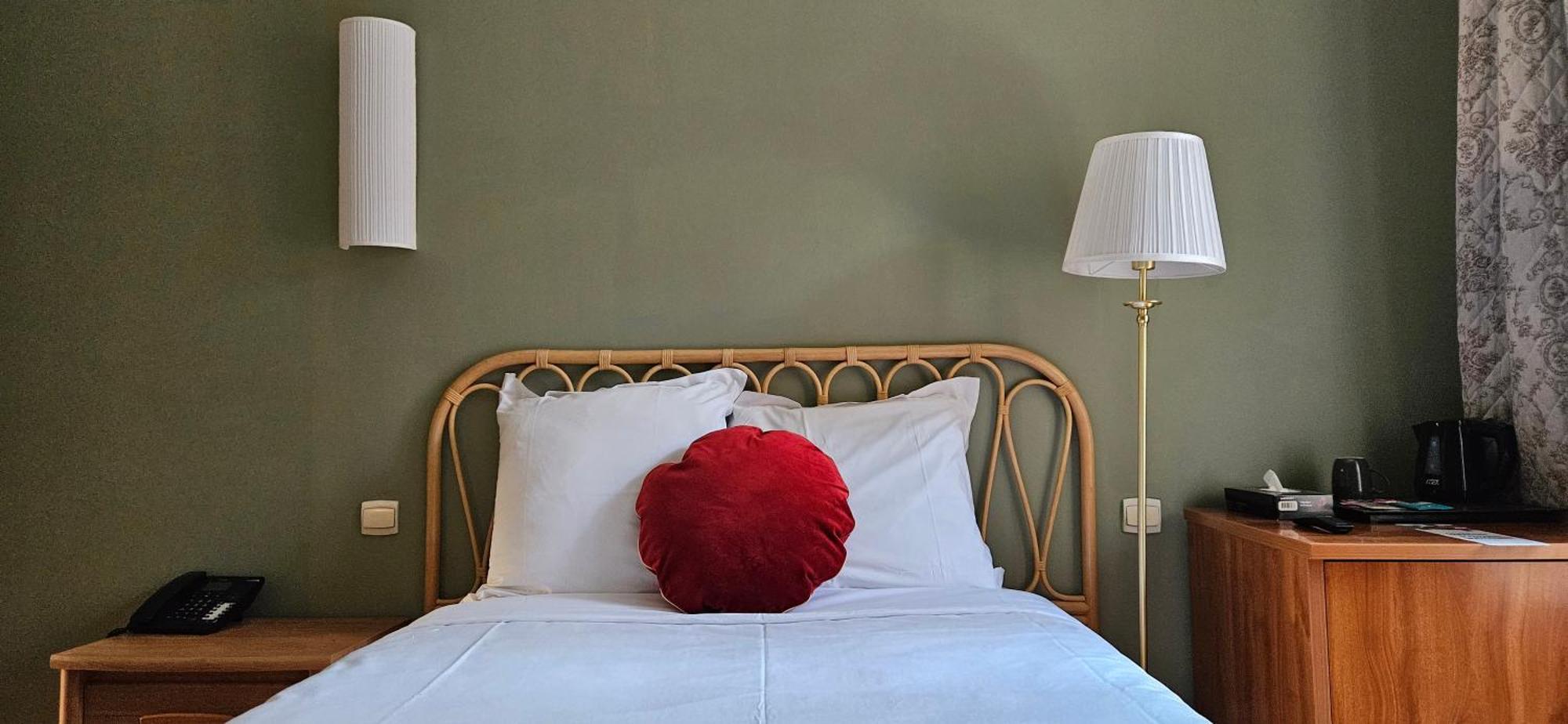 Hostellerie Du Lys Lamorlaye المظهر الخارجي الصورة