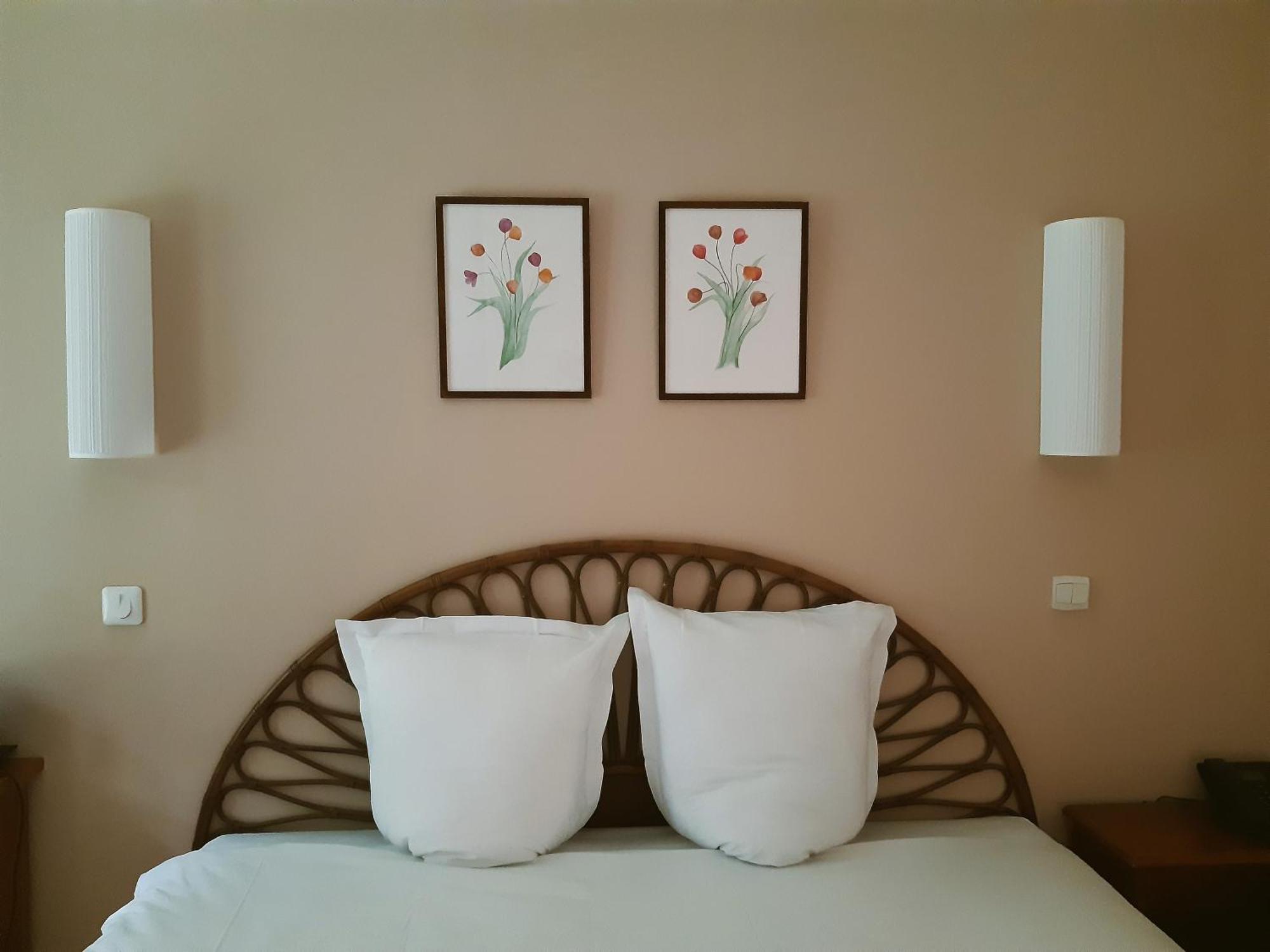 Hostellerie Du Lys Lamorlaye المظهر الخارجي الصورة