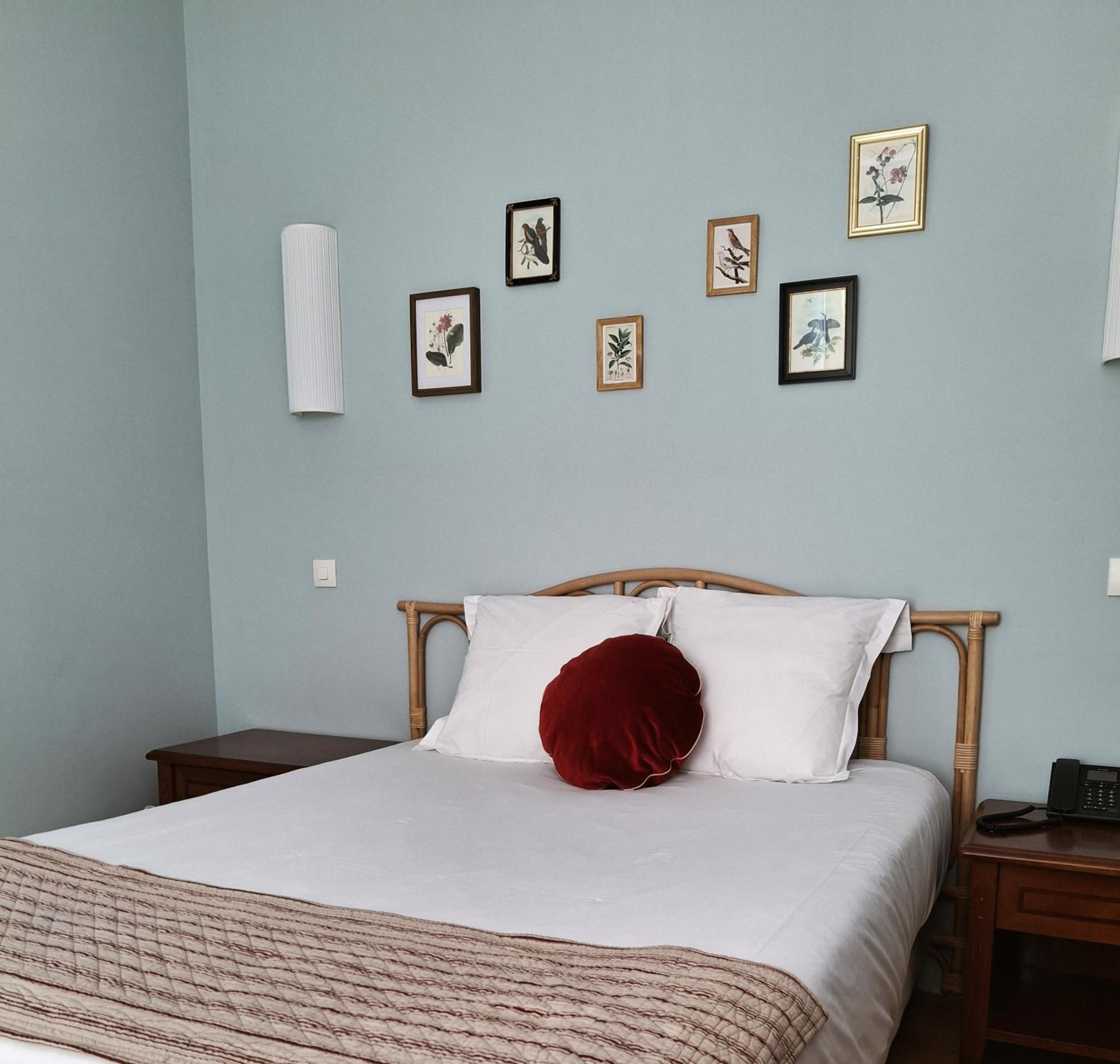 Hostellerie Du Lys Lamorlaye المظهر الخارجي الصورة